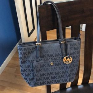 Michael Kors Bag.